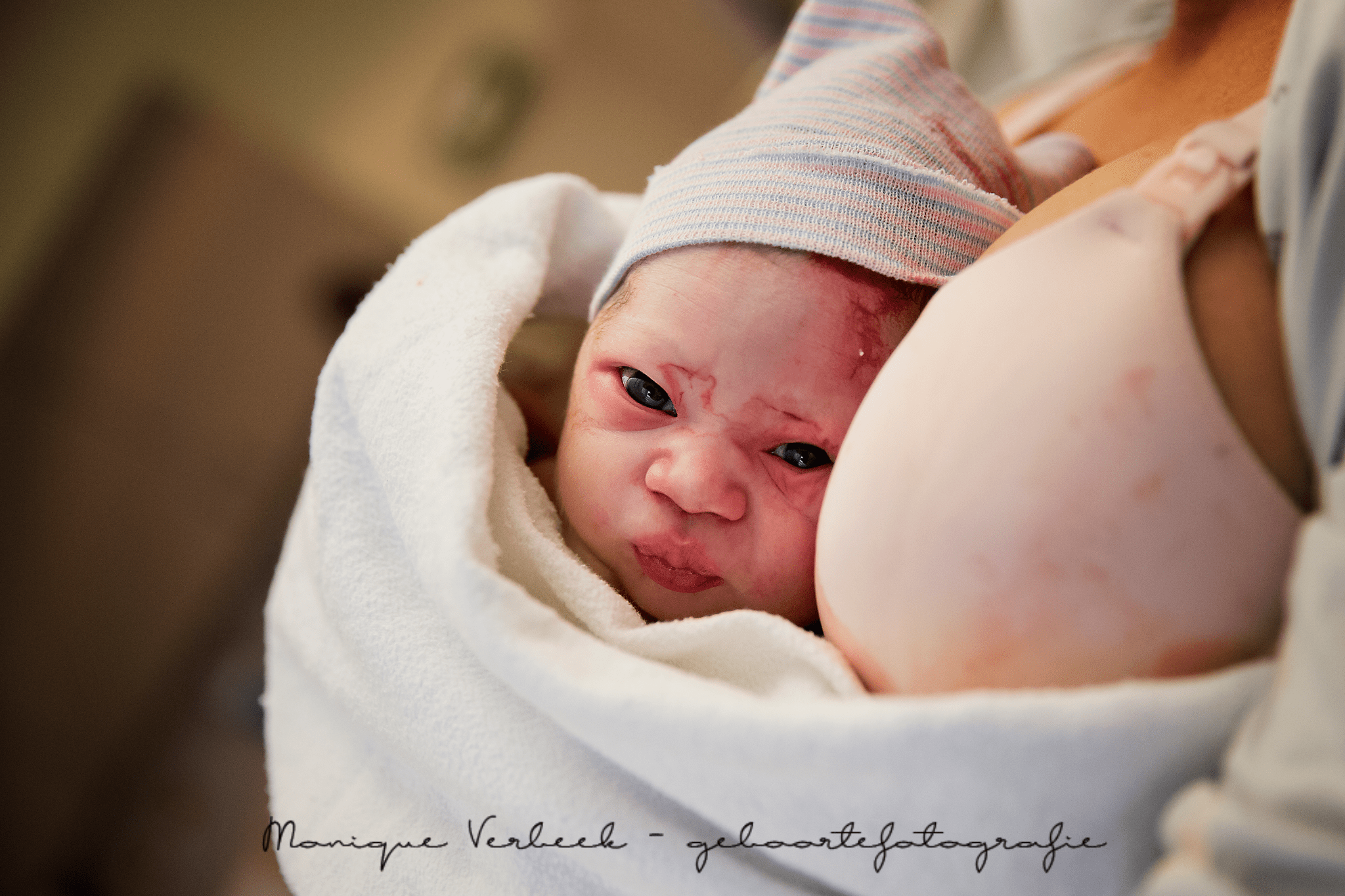 geboortefotograaf Monique Verbeek Fotografie Utrecht geboortefotografie bevallen pasgeboren