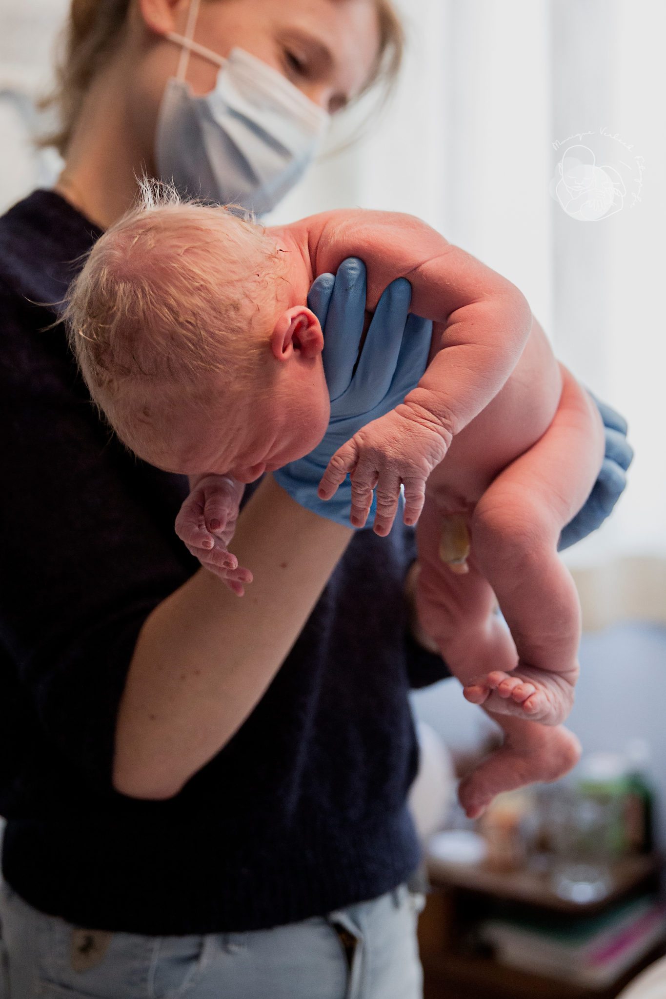 verloskundige controles pasgeboren thuis geboortefotograaf Utrecht